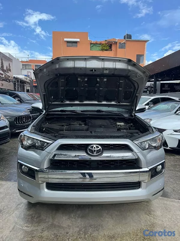 jeepetas y camionetas - Toyota 4Runner Limited 2017
 9