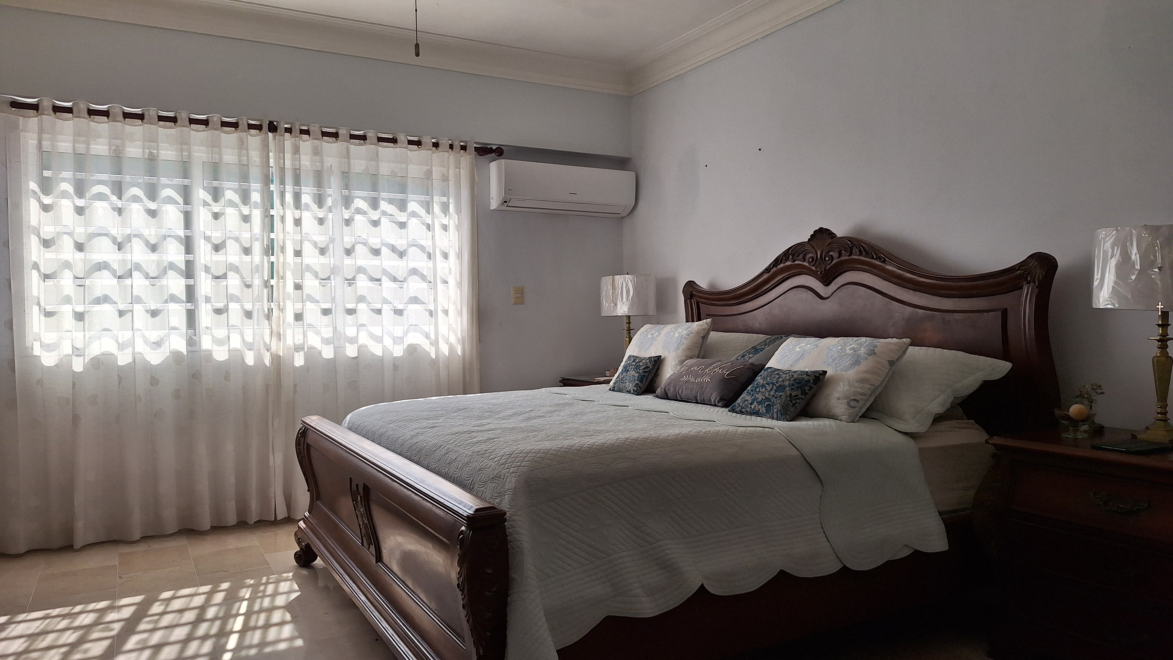 apartamentos - Apartamento en venta de 3 habitaciones más estudio 4