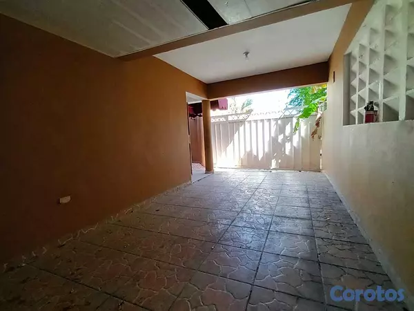 casas - Casa de en la Jacobo Majluta ... Oportunidad! 3