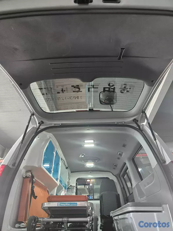 otros vehiculos - HYUNDAI GRAND STAREX AMBULANCIA 2017 8