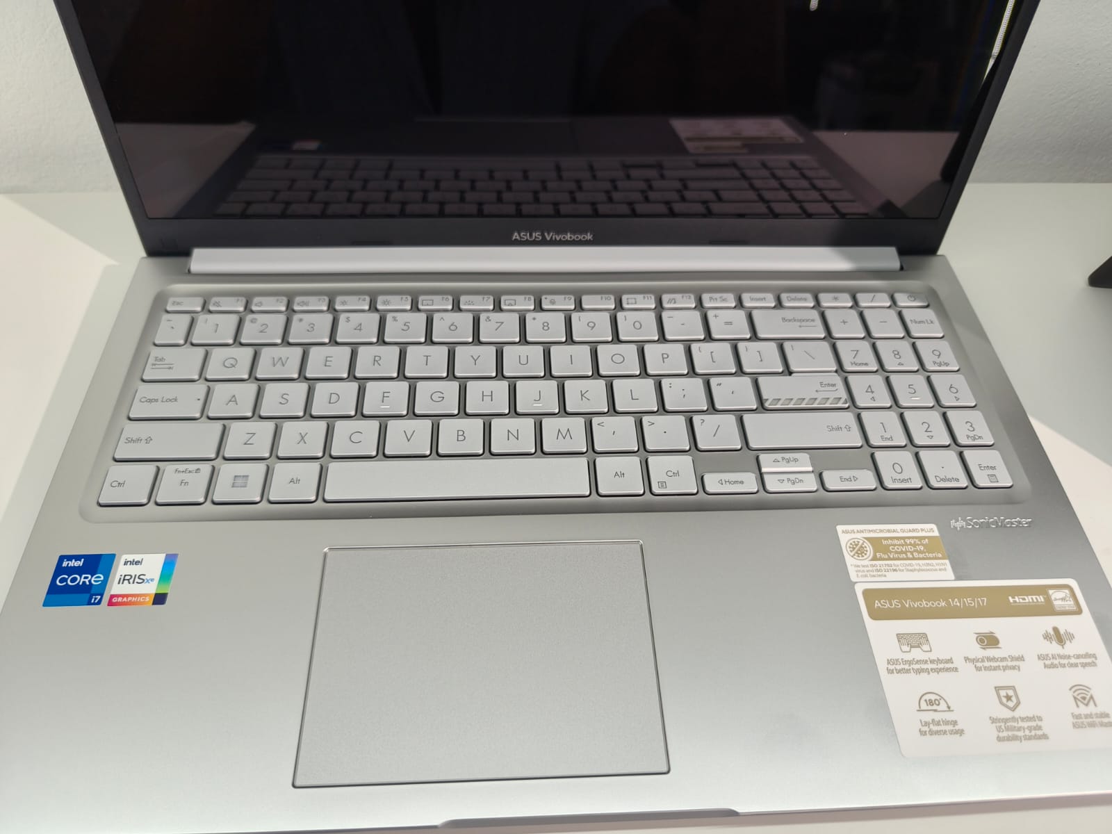 computadoras y laptops - ASUS 15.6 FHD  Touch i7-1255u 16/512GB SSD M2 wind 9