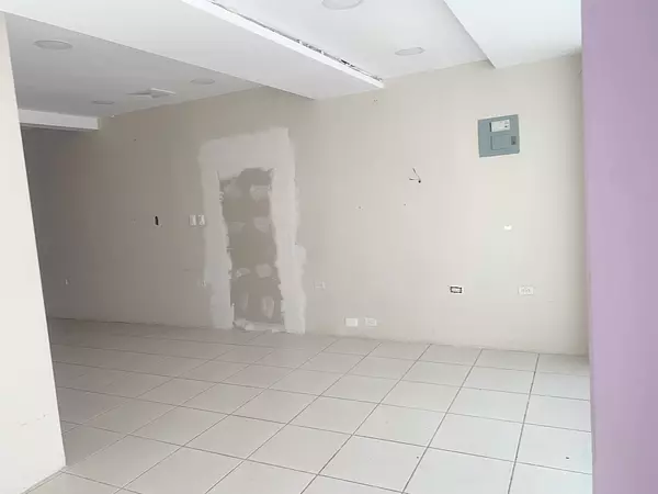 oficinas y locales comerciales - Local en los prados  7