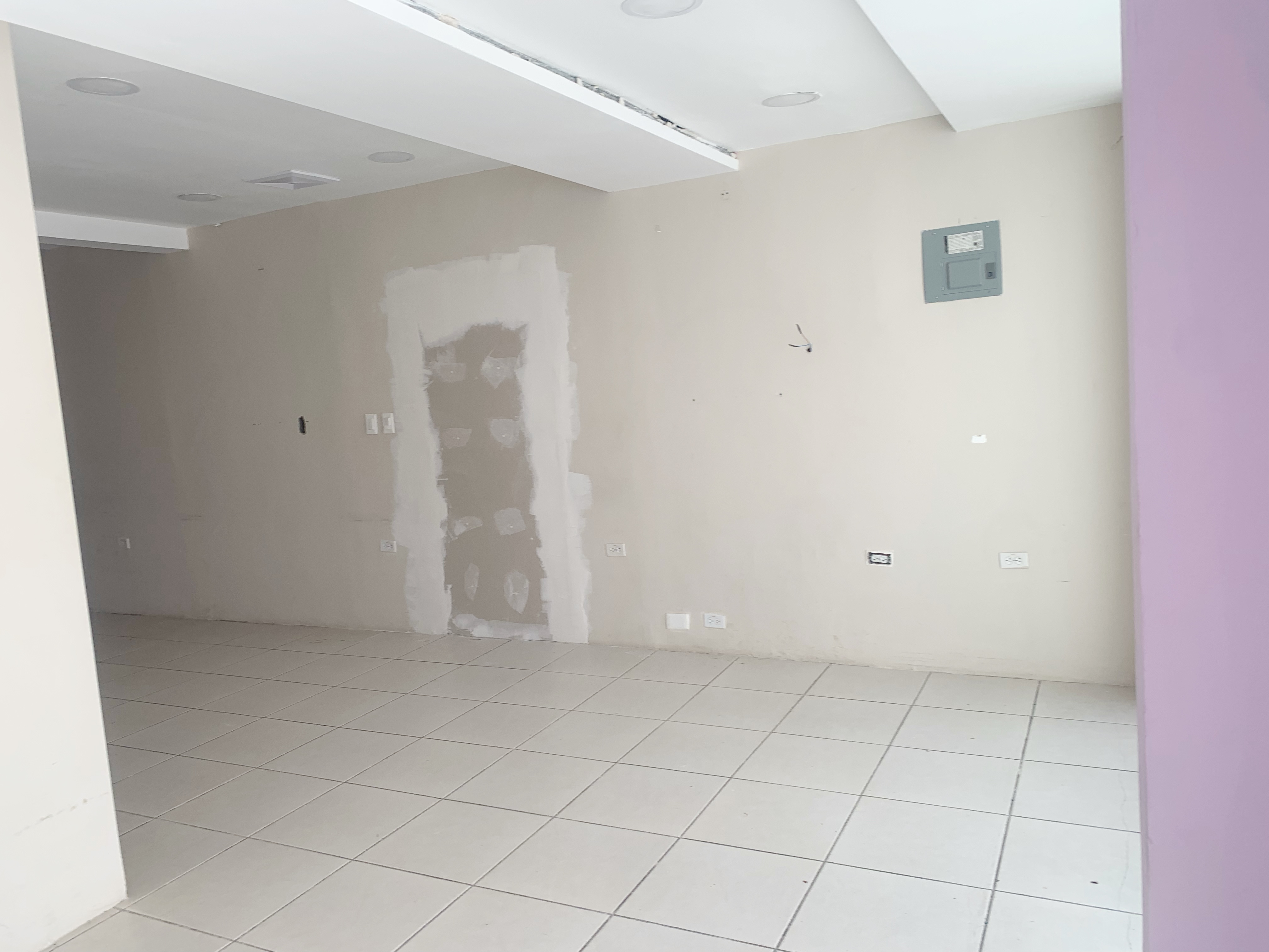 oficinas y locales comerciales - Local en los prados  7