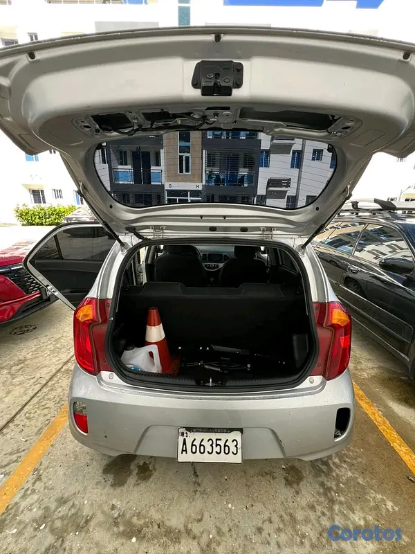 carros - kia picanto 2015 13