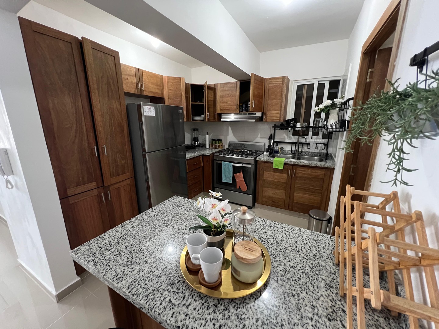 apartamentos - Arroyo Hondo
Alquilo apartamento  amueblado de 2 habi en Arroyo Hondo USD$1,200