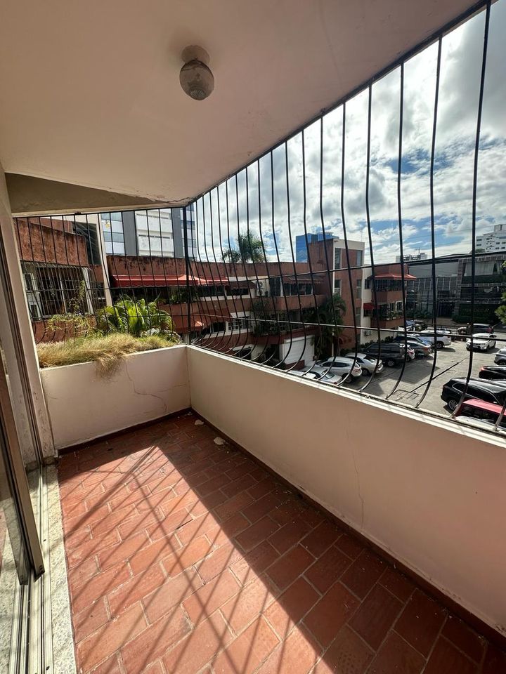 apartamentos - VENDO Apartamento Clasico En Piantini 0