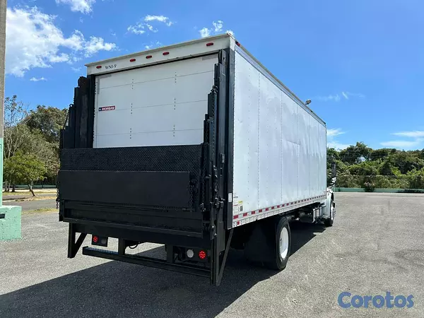 camiones y vehiculos pesados - FREIGHTLINER M2 106 2017 5