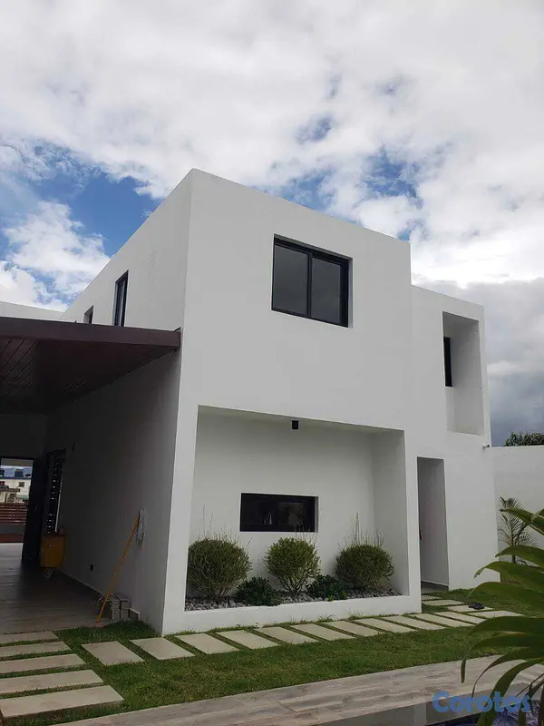 casas - Casa 2 Niveles con piscina en Urb, Fernando Valeri 20