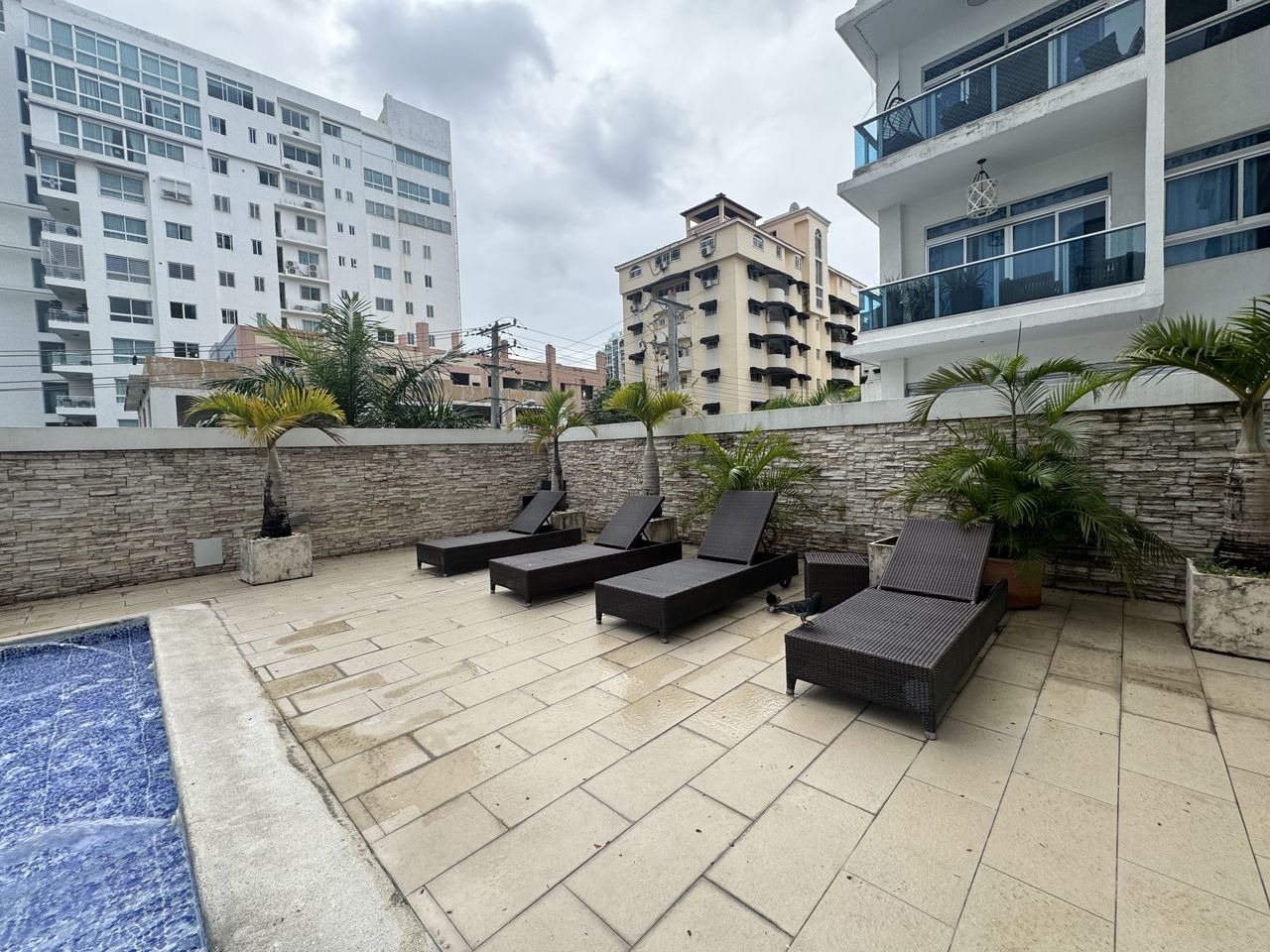 apartamentos - Bella Vista Sur en la avenida Sarasota , moderno 10