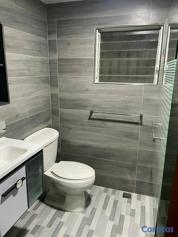 apartamentos - Alquilo Apartamento de 2 Niveles en Arroyo Hondo 8