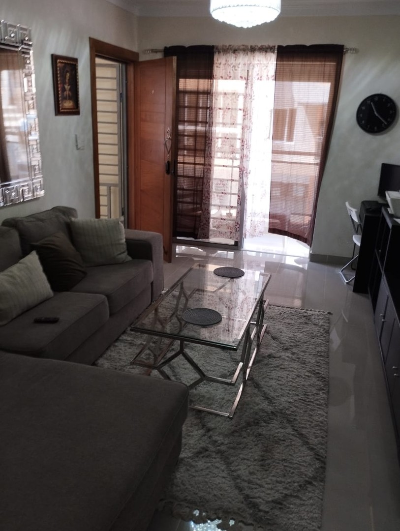 apartamentos - Apartamento en segundo nivel, Amueblado, cerca de Charles con San Isidro/Edwin 3
