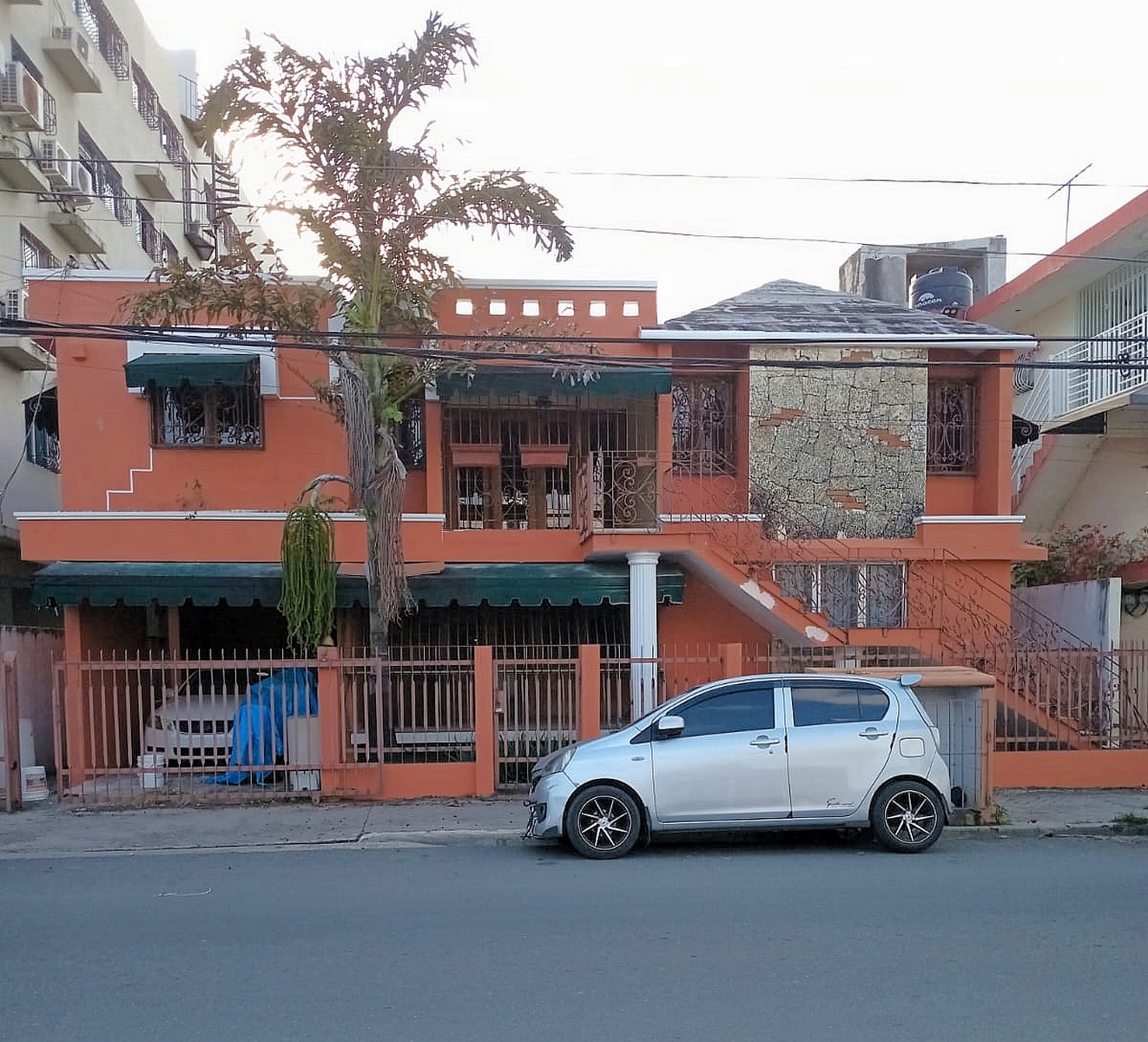 casas - Alquiler 464mts casa u oficina sector exclusivo 0
