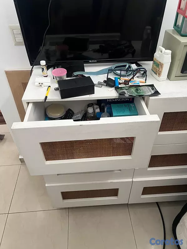 muebles y colchones - Gavetero de 6 Gavetas Usado 3