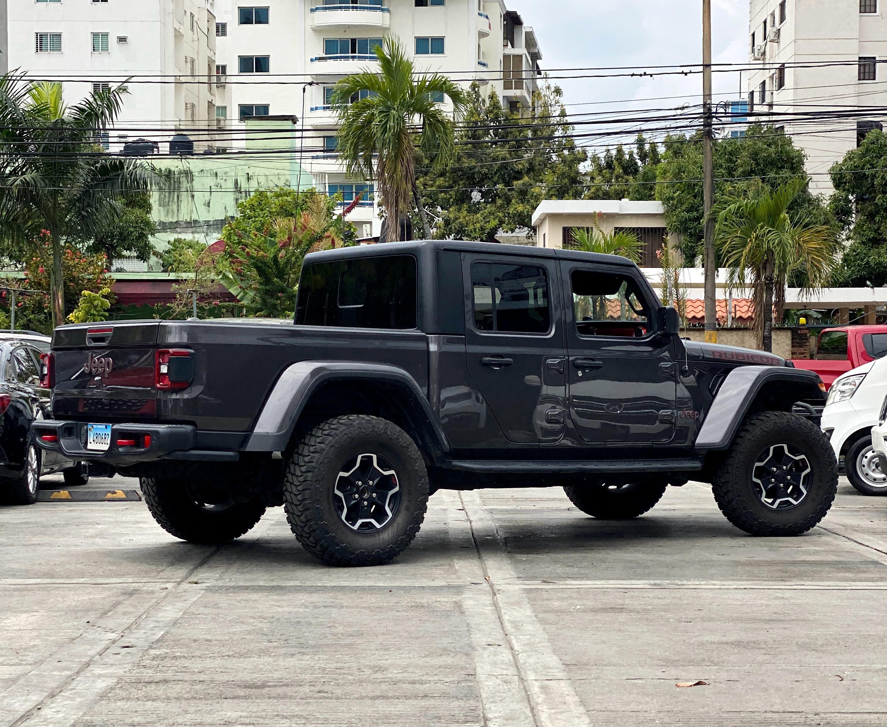 jeepetas y camionetas - Jeep Gladiator Rubicon 4WD 2020  FINANCIAMIENTO 2
