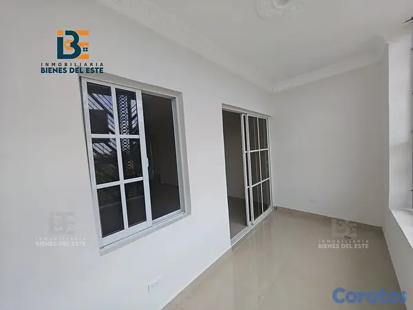apartamentos - Se Alquila Apartamento GRANDE y Espacioso de Tres  3