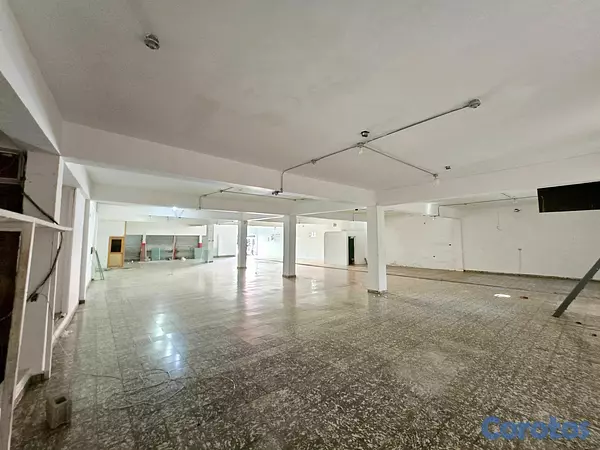 oficinas y locales comerciales - 📢 Se Renta Amplio Local Comercial-Excelente Ubicación - San Juan de la Maguana  4