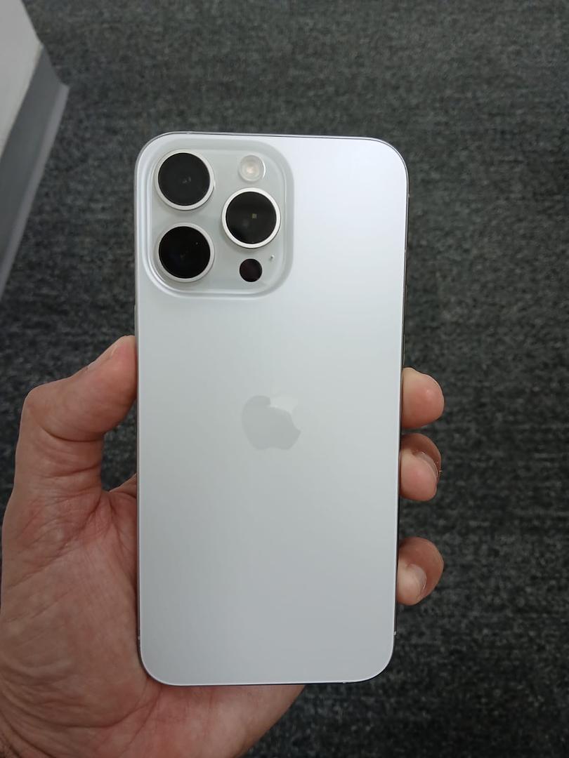 celulares y tabletas - Vendo Iphone 15 pro max 256gb.


 1