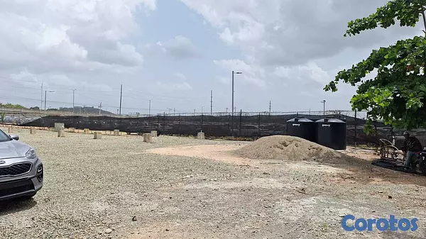 solares y terrenos - Solar en la Autopista Duarte de 12mil metros  10