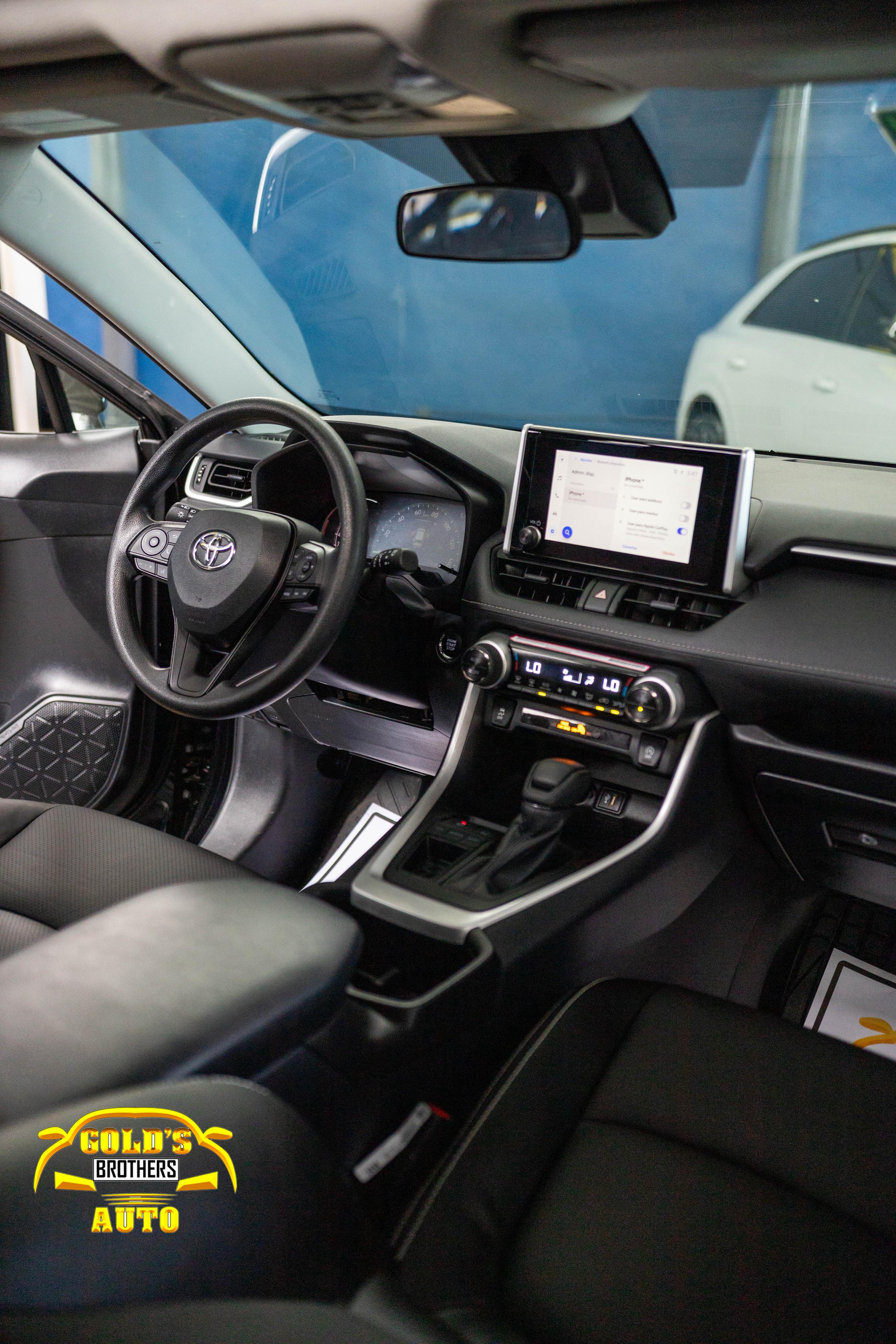 jeepetas y camionetas - Toyota Rav4 XLE 2024 Recien Importada 7