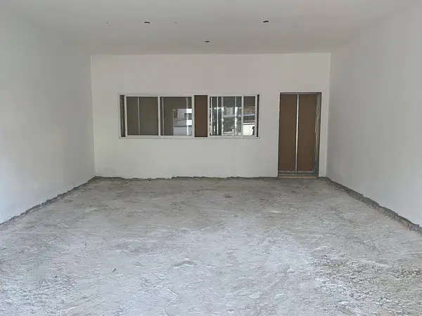 oficinas y locales comerciales - Local céntrico y comercial millon 3