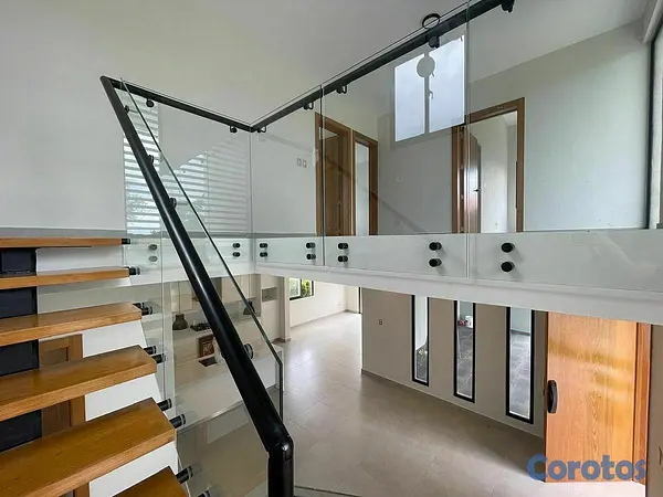 casas vacacionales y villas - Villa moderna y elegante en Metro 4