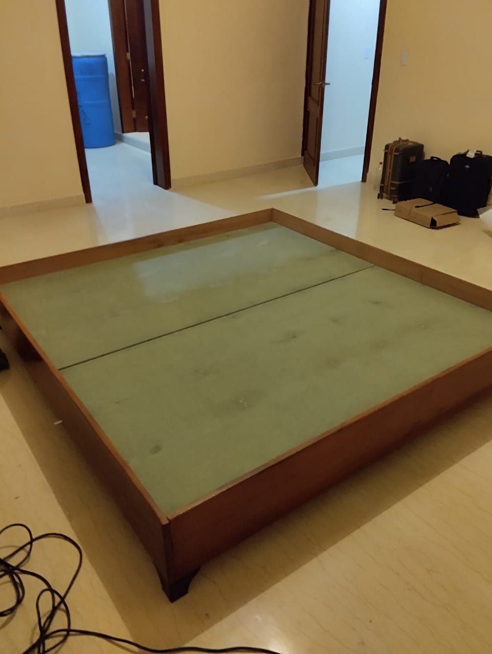 muebles y colchones - Base de cama doble, desarmable  1