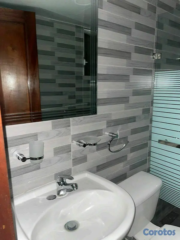 apartamentos - Alquilo Apartamento de 2 Niveles en Arroyo Hondo 9