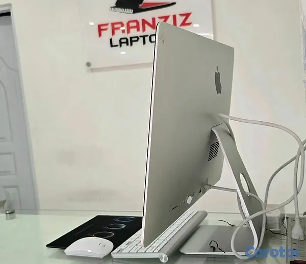 computadoras y laptops - imac Retina 4K 21.5 Pulg Core i7 3.2ghz Ram 32gb ddr4 Disco 1tb ssd año 2019 3