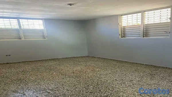 casas - Casa en Venta en la Independecia de 10 habitaciones 6