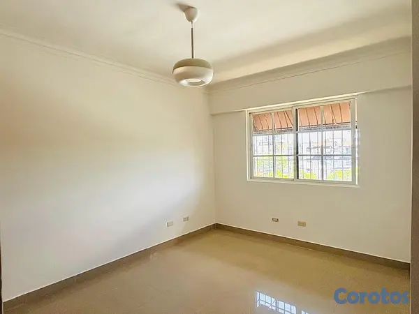 apartamentos - Alquiler Apartamento 3Hab en El MILLON 5