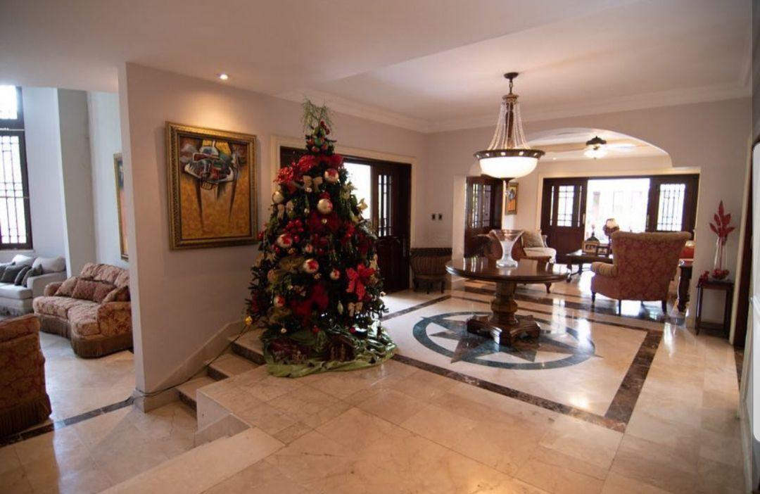 casas - Casa en Isabel Villas de 5 habitaciones  4