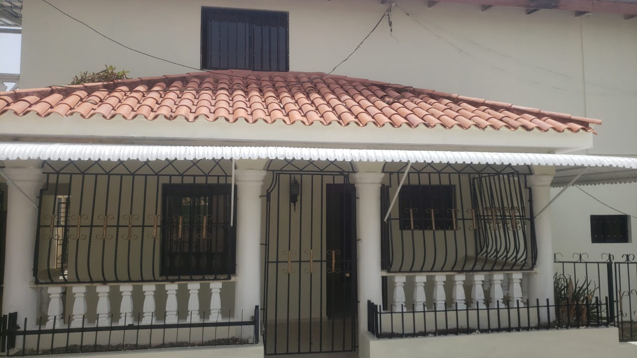 casas - 🏡¡Tu nuevo hogar espera por ti! Casa de 2 niveles 1