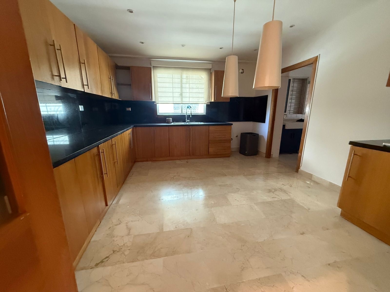 apartamentos - Vendo renacimiento piso 5 tres hab con baño dos pa 2