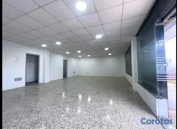 oficinas y locales comerciales - LOCAL COMERCIAL  4