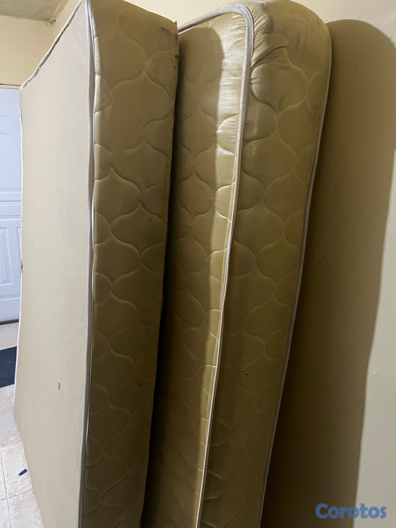 muebles y colchones - Cama columna completa de 60” 6