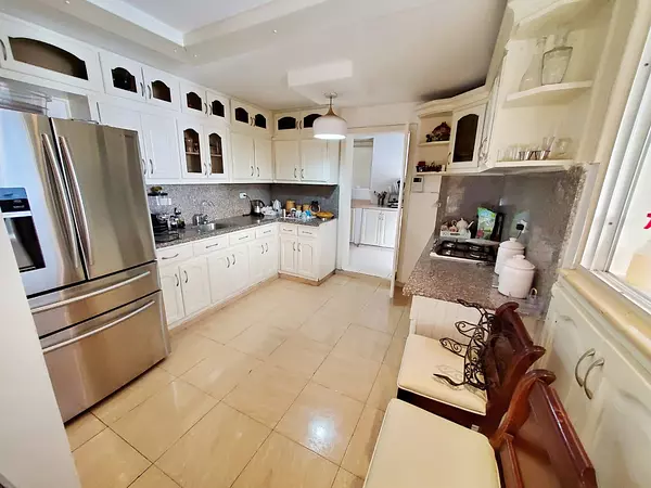 casas - Se vende casa en Arroyo Hondo III 8