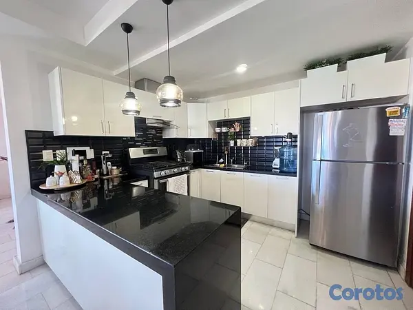 apartamentos - Moderno apartamento en venta ubicado en La Esperilla.

US$430,000 4