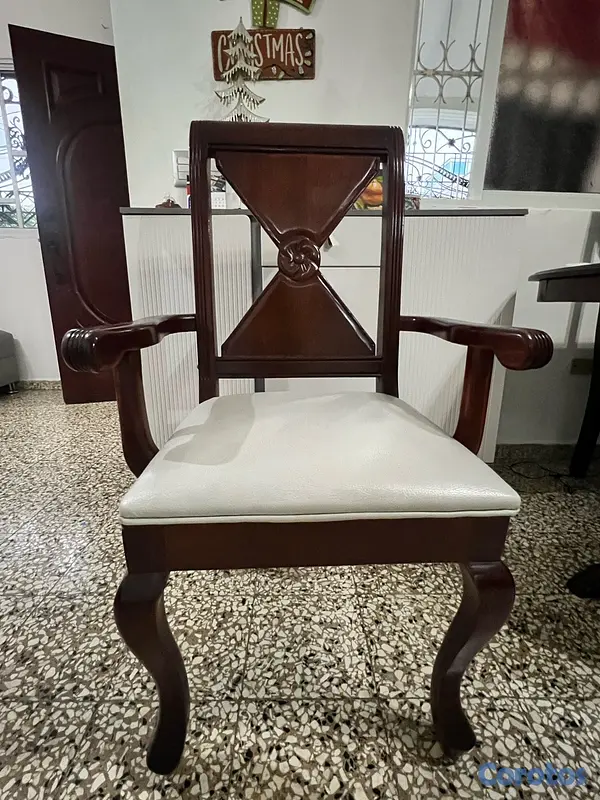 muebles y colchones - Juedo de comedor en caoba 4