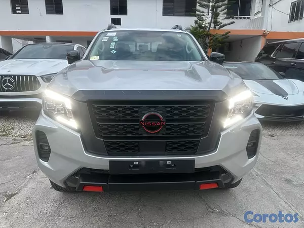jeepetas y camionetas - Camioneta Nissan Navara 2026 0km 2