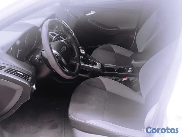 carros - Ford Focus SE 2013 2