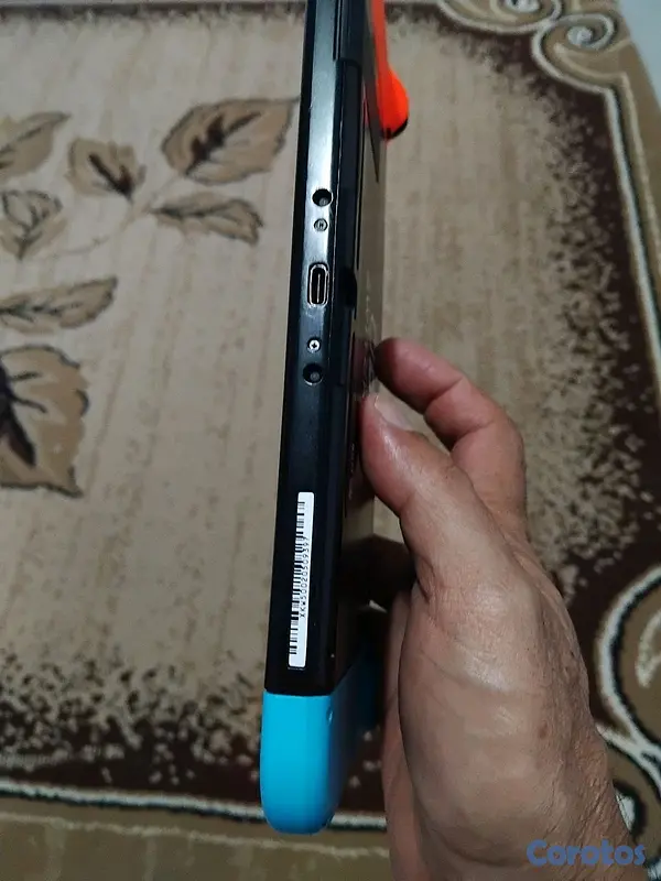 consolas y videojuegos - En venta nintendo switch en excelentes condiciones. 
Sto dgo este aut san isidro 4
