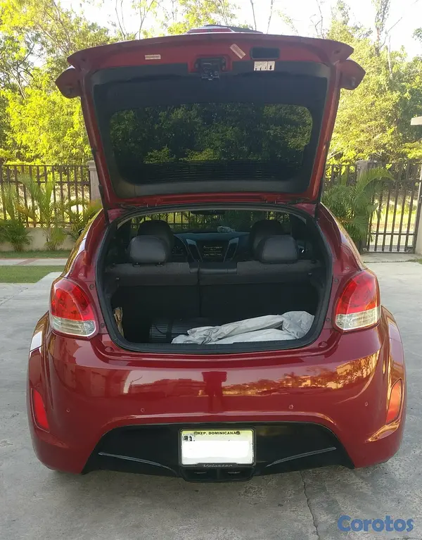 carros - Hyundai Veloster 2013 4