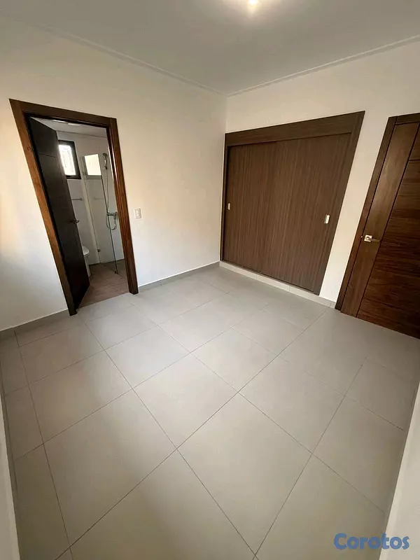 apartamentos - Apartamento en alquiler en torre Nueva en 📍Evaristo Morales  8
