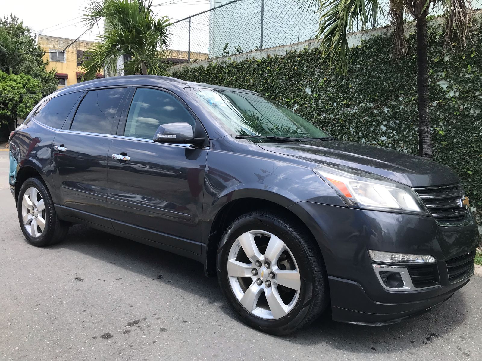 jeepetas y camionetas - CHEVROLET TRAVERSE 2014 1