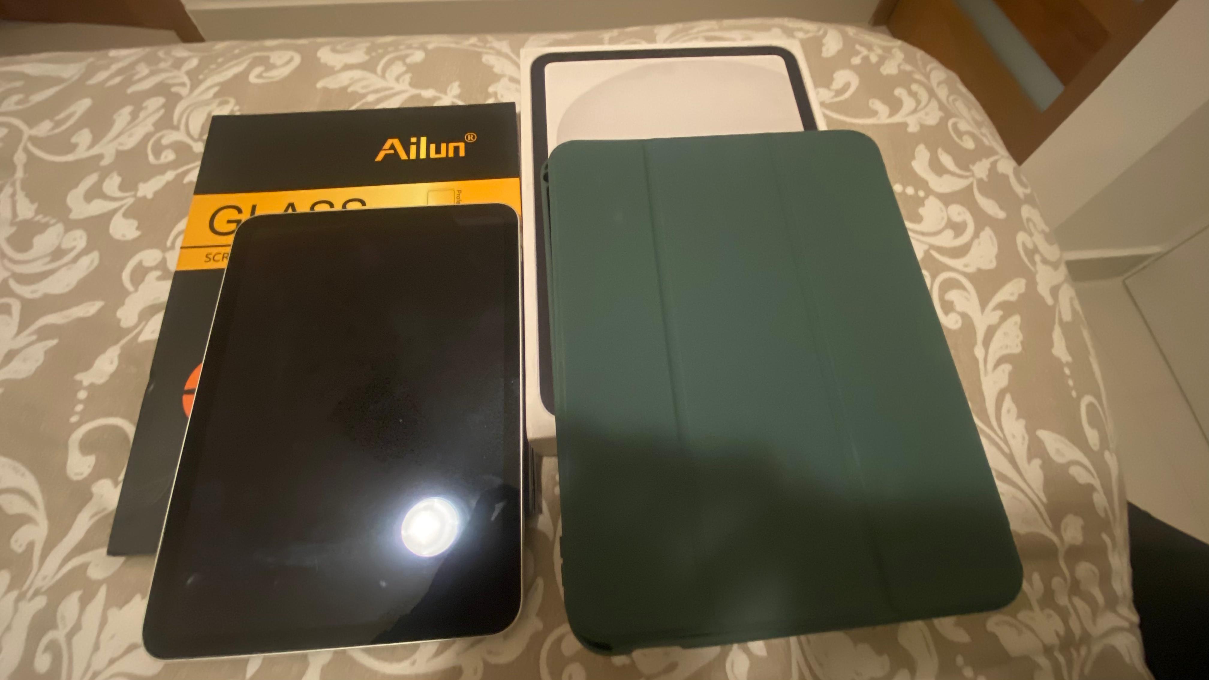 celulares y tabletas - Vendo Ipad Decima Generacion como nueva y poco uso 3