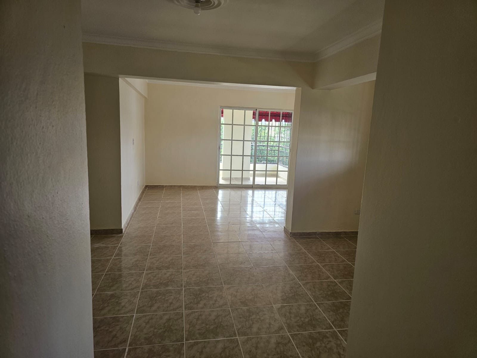 apartamentos - Alquilo, avenida Independencia kilómetro 7 tres ha 1