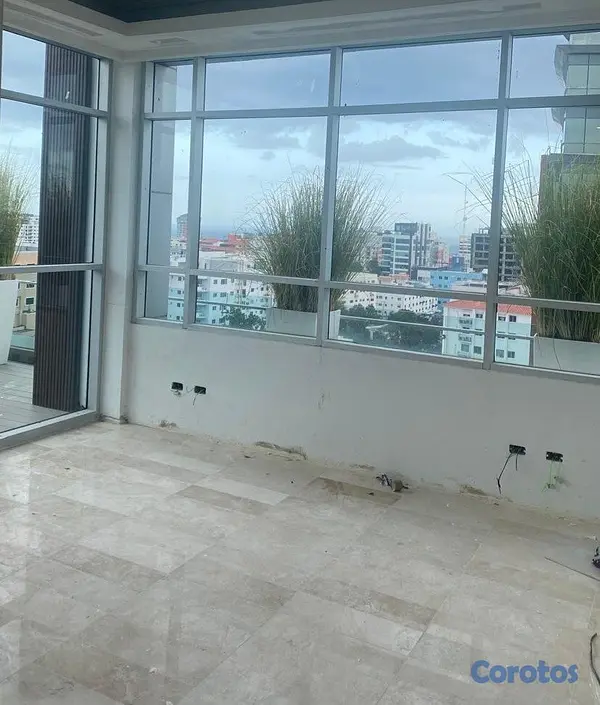 oficinas y locales comerciales - Local de Oficinas en Alquiler – Torre Empresarial  9