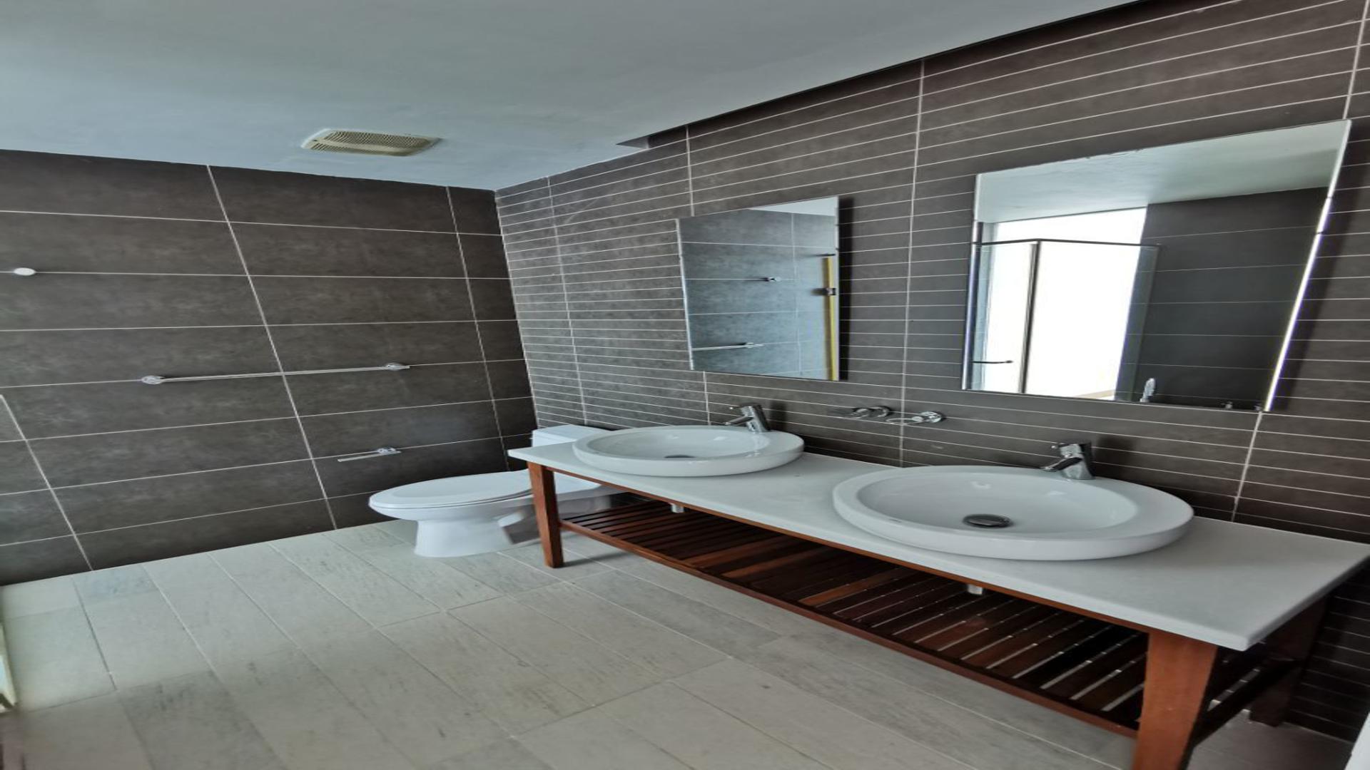 apartamentos - PARA INVERSION ** Apartamento de 2 habitaciones moderno frente al mar, Malecon 5
