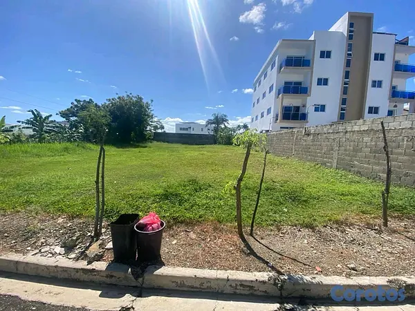 solares y terrenos - solar completamente llano en la parte alta de puerto plata  6