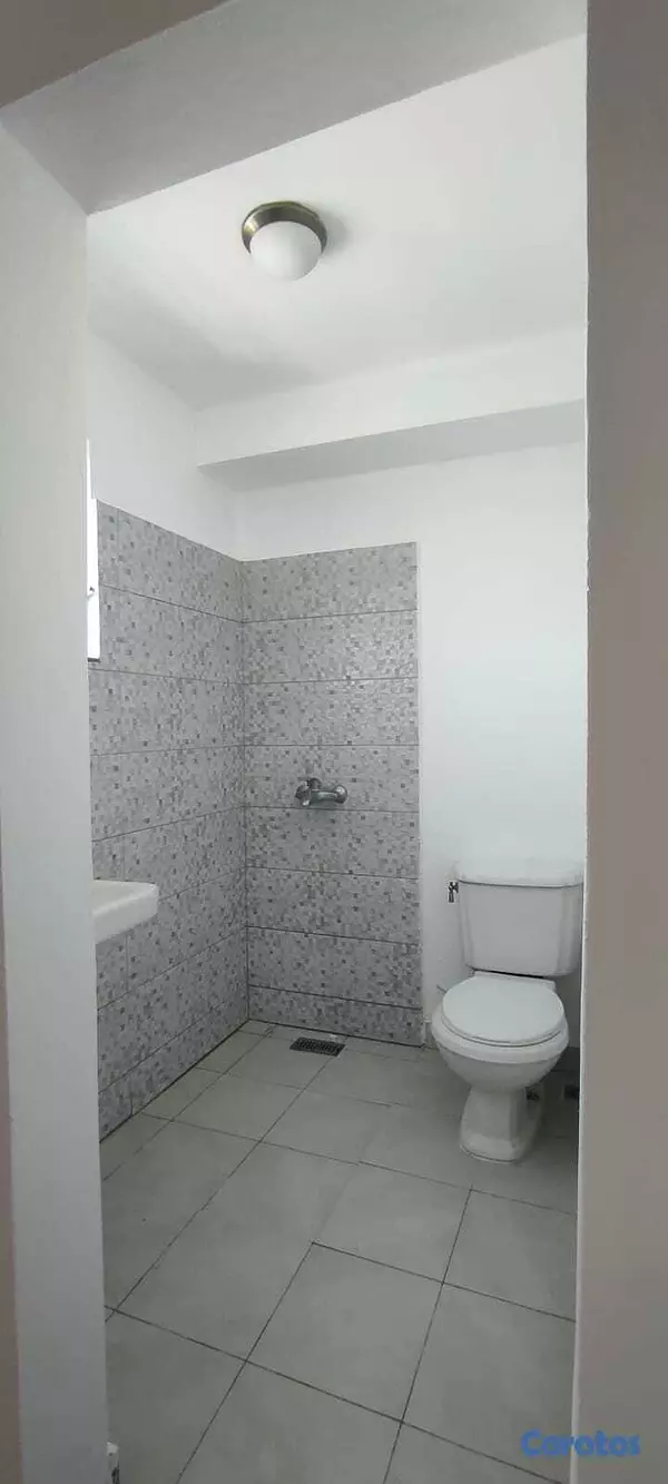 oficinas y locales comerciales - Oficina Bien Ubicada en la 27 de Febrero 120m2 9